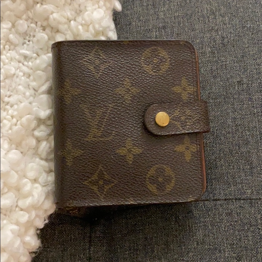 Louis Vuitton wallet